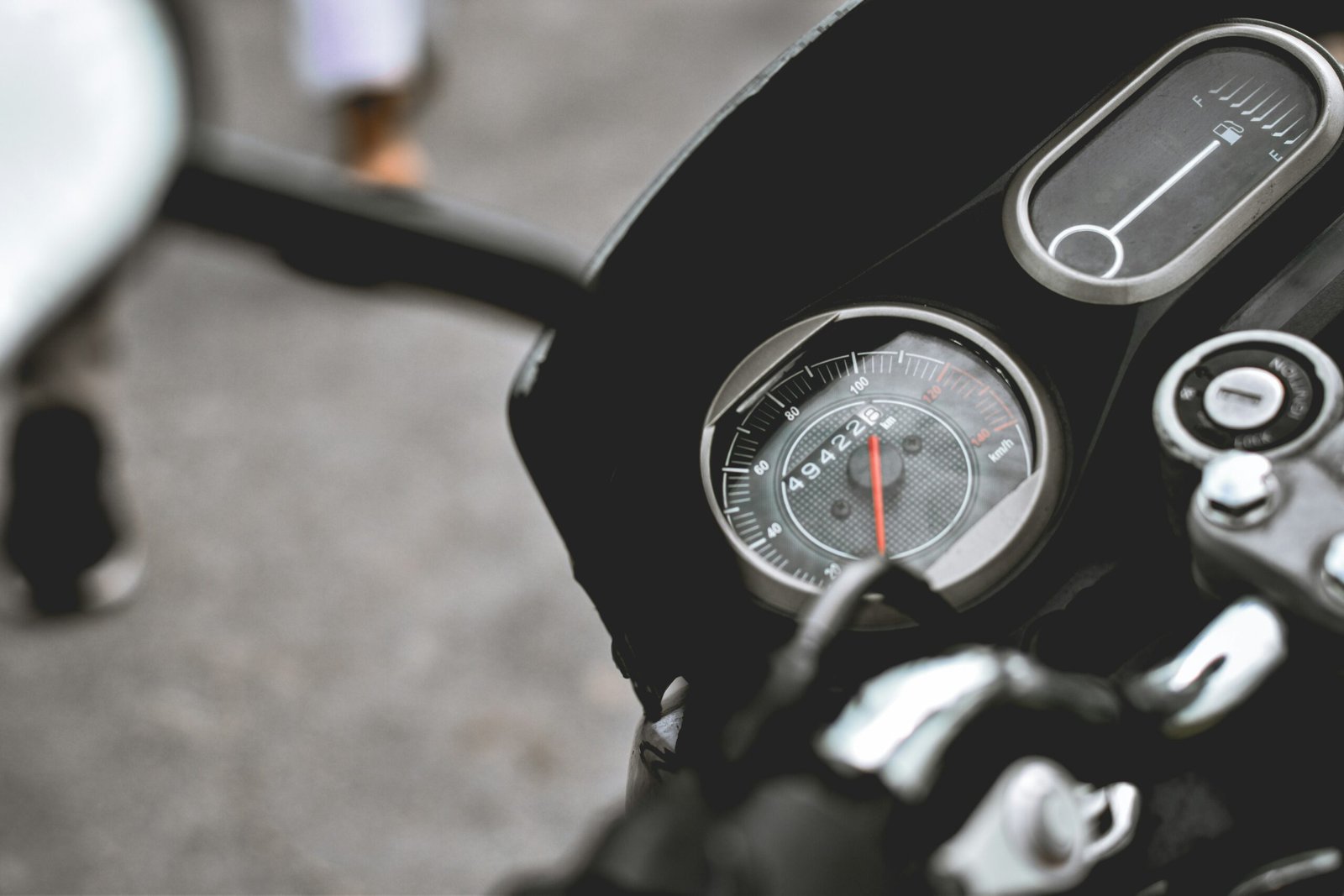 a close up of a car steering wheel